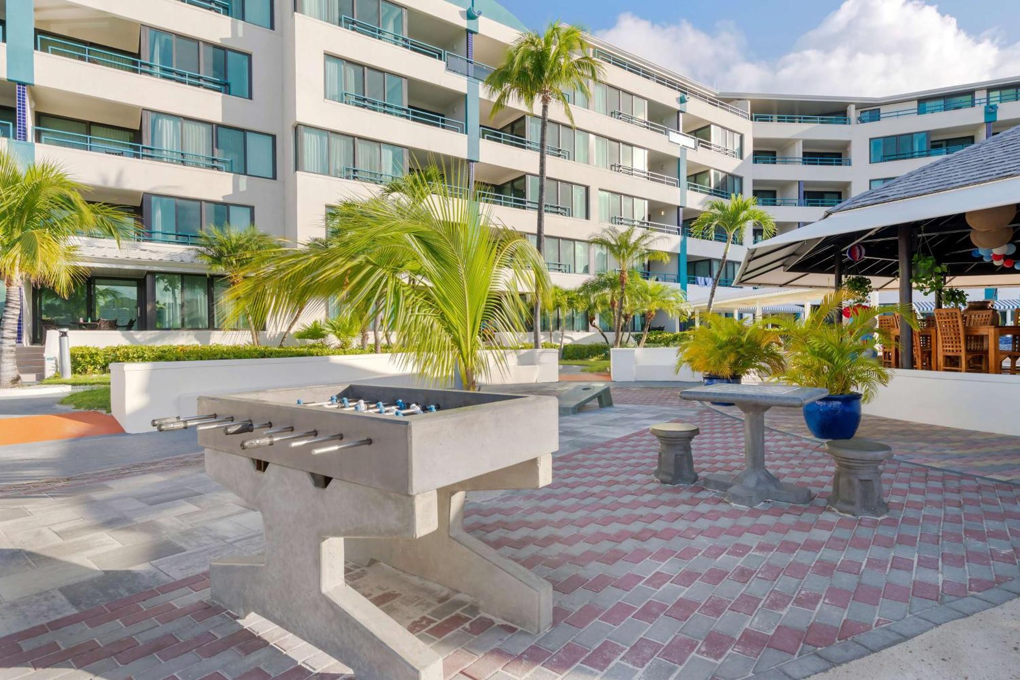 Hilton Vacation Club Royal Palm St Maarten Koolbaai Extérieur photo
